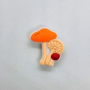 🎈5/$10🎈 CROC CHARMS.. mushroom..